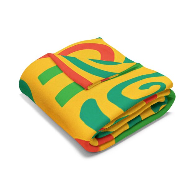 Vibrant Abstract Arctic Fleece Blanket - Cozy, Colorful Décor for Home or Gifting - Image 3
