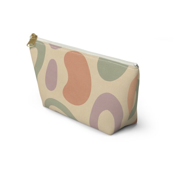 Sleek Abstract Accessory Pouch - Stylish Storage for Organizing Essentials - Image 15