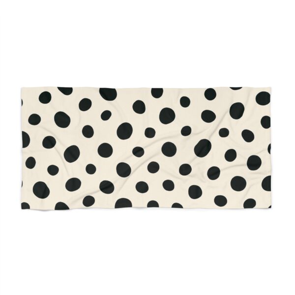Stylish Black Polka Dot Beach Towel - Perfect for Summer Fun!